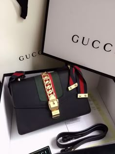 Gucci Sylvie Leather Shoulder Bag Black.  Find more Gucci handbags at http://www.luxtime.su/gucci-bags Gucci Sylvie, Makeup Tip, Clubbing Outfits, Lv Bags, نظارات شمسية, Gucci Handbags, Cute Bags, Gucci Bags