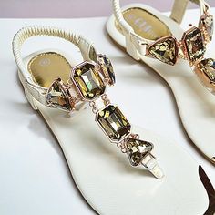 Women Hot Fashion Rhinestone Summer Sandals Clip Toe Sandals Beach Shoes Women, Womens Summer Shoes Sandals, Casual Summer Flats, Basic Sandals, Shoes Flip Flops, Woman Sandals, Rhinestone Sandals, Women Flats, Flats Sandals