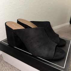 Size 7 Women’s Black Heels With Cute Cutout. Brand New And Never Worn With No Flaws! Casual Heels With 4-inch Heel For Night Out, Black Mules With 4-inch Block Heel, Black Mules With 4-inch Wedge Heel, Black Wedge Mules With High Heel, Black Sandals With Stacked Heel For Fall, Casual Mules With Stacked Heel For Evening, Black Suede Open Toe Mules, Casual High Heel Mules For Night Out, Black Suede Mules With Block Heel