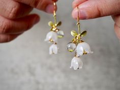 Our lily of the valley earrings are made with acrylic flowers, resin water drops and feature 925 silver earrings hooks which are good for delicate skin: Size: approx. ( W x L ) Jocelyn Core, Pink Lily Of The Valley, Resin Water, Flowers Resin, White Fairy, Art Nouveau Earring, Festival Earrings, Flower Dangle Earrings, Spring Earrings