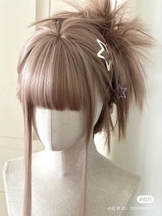 Unique Hair Buns, Character Hair Ideas, Cutecore Hair, Rabbit Hairstyle, Cool Hair Styles, Unique Hair Styles, Wild Hairstyles, Character Accessories, Pretty Hair Cuts