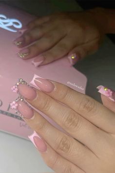 #nails #nailinspo #latina #shortnails #rhinstone #baddie #fyp Pretty Pink Nails, Practice Nails, Short Pink Nails, Future Nails, Spring Acrylic Nails, Sassy Nails, Hard Nails