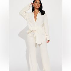 Brand New With Tags Textured Pant Set From Fashionnova (Two Pieces) Size Medium (Runs Big) Scorpio Szn, Matching Pants Set, Fashion Nova Jumpsuit, Swag Ideas, Crochet Romper, Stephanie Rao, Stone Fashion, Brand Mood Board, Fashion Nova Outfits