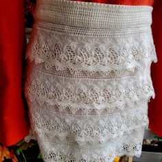 Beautiful And Trendy American Eagle Beige Lace Skirt Size 6 Nwt Bohemian White Mini Skirt With Lace Trim, Vintage White Mini Skirt, American Eagle Skirt, American Eagle Outfitters, American Eagle, Lace Skirt, Womens Skirt, Women Shopping, Color