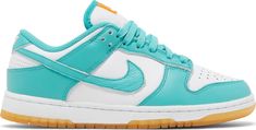 Nike Dunk Lows, Dunk Nike, Elegant Sneakers, Campus Adidas, Low Dunks, Nike Jordan 1, Kobe Shoes, Nike Tn, Sneakers Vans