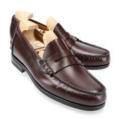 PENNY LOAFERS IN BURGUNDY VARIK Calf Leather Loafers With Vibram Sole, Calf Leather Loafers With Vibram Sole And Round Toe, Formal Moccasins With Vibram Sole And Round Toe, Luxury Loafers With Vibram Sole And Round Toe, Closed Toe Loafers With Branded Insole For Galas, Plain Toe Moccasins For Galas, Closed Toe Loafers With Rubber Sole For Galas, Formal Slip-on Moccasins With Vibram Sole, Formal Round Toe Loafers With Vibram Sole