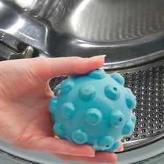 Wrinkle Releasing Dryer Balls - Mounteen. Worldwide shipping available. Clothing Steamer, Get Rid Of Wrinkles, Wrinkle Release, Pillow Case Bed, Airline Company, Clothes Steamer, Dry Heat, Dryer Balls, Drain Cleaner