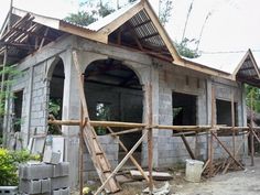 a house being built in the middle of construction