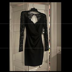 Brand New Guess Dress For A Formal Occasion, Size 2, Long Sleeve Knee Length. Elegant Black Bodycon Dress, Elegant Mini Dress For Dinner, Tommy Bahama Dress, Green Silk Dresses, Midi Skater Dress, Cami Maxi Dress, Knot Dress, Guess Dress, Caftan Dress