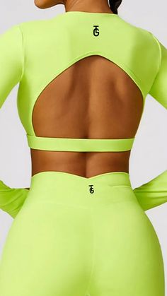 Gym Set Outfit, Rove Concepts, Business Strategies, Musa Fitness, Runway Fashion Couture, Sports Wear Women, Womens Suits, Ab Workouts, Fitness Wear