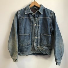 Amazing VINTAGE Foremost by JC Penney Denim Trucker jacket in the type 2 style fully blanket lined. From approx the 50s It was modified many moons ago to be about 2 inches longer with extra fabric put in. Very cool and unique solution. The extension of the body shows off the original selvedge edge on each side Great condition, please carefully look at photos to judge the fading to the denim and the extent of the alteration Top button snap is missing on the male side, possibly repairable No Marke