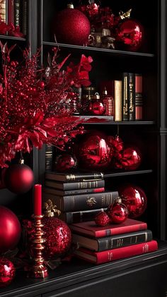 21 Magical Christmas Decor Inspiration for a Cozy Home 49 Large Bulb Christmas Lights, Christmas Light Decor, Hotel Decorations, Christmas Living Room Decor, Potted Christmas Trees, Old Lanterns, Light Decor, Christmas Decor Inspiration