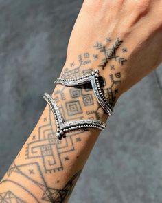 Amazigh Jewelry, A Bracelet, Jewelry Lookbook, Silver Bangles