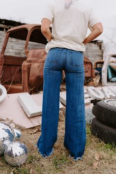 Classic Trouser Style Jean with front seam detail.  Stretchy Trouser & keeps its shape! 35" inseam.  Size up if in between sizes! Model is 5'7 & size 1/3, wearing size 26.  SIZE 1 SIZE 3 SIZE 5 SIZE 7 SIZE 9 SIZE 11 SIZE 13 25" 26" 27" 28" 29" 30" 31" Fitted Pants With Seam Detailing For Spring, Casual Fitted Bottoms With Seam Detailing, Chic Mid-rise Pants With Seam Detailing, Spring Medium Wash Flare Jeans With Seam Detailing, Fitted Mid-rise Medium Wash Bottoms, Medium Wash Flare Jeans With Seam Detailing, Fitted Bottoms With Seam Detailing For Spring, Medium Wash Fitted Mid-rise Bottoms, Chic Fitted Bottoms With Seam Detailing