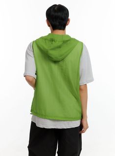 Product Detail Style : Street Occasion : Back to school Type : Men Detail : Zip up, Hood Print : Solid Material : Nylon Sleeve : Sleeveless Neck : Hood Nylon100 Color : Black, Dark gray, Light blue, Green, Gray, White Made in Korea Model Size Model is wearing size M/L and the color Green. Height : 5'9" | 176cm / Top : M / Bottom : L (30 inch) .prddescription table, .prddescription td, .prddescription th { border : 1px solid black; border-collapse : collapse; padding: 10px; } Size(Inch) Size Shou Hooded Sports Vest, Hooded Outdoor Vest For Spring, Urban Nylon Hoodie For Outdoor Activities, Urban Nylon Hoodie For Outdoor, Casual Hooded Nylon Vest, Spring Cotton Windbreaker For Outdoor, Functional Green Cotton Outerwear, Casual Nylon Sleeveless Vest, Casual Sleeveless Nylon Vest