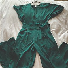 New With Tag Very Cute Jumpsuit Fitted V-neck Jumpsuits And Rompers By Forever 21, Forever 21 Fitted Jumpsuits And Rompers For Date Night, Cute Jumpsuit, 21st Dresses, Forever 21 Dresses, 21 Dresses, Jumpsuit Dress, Forever 21, Jumpsuit