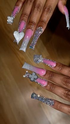 Fye Nails, Nails Inspired, Rose Nail Art, Drip Nails, Edgy Nails, Nails Design With Rhinestones