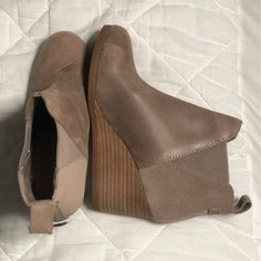 Toms Wedge Heel Ankle Bootie Toms Wedge, Toms Booties, Toms Boots, Toms Wedges, Boho Shoes, Western Ankle Boots, Slip On Boots, Lace Up Ankle Boots, Ankle Bootie