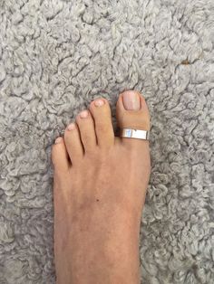 Big Toe Rig. It is Open and is made with Sterling Silver (stamped). Its width is 7mm. The length is either 7cm (as in the photos) or a bit larger at 7.5cm. It is 0.7mm thick. It has a flat, polished surface.  Please let me know if you have any questions! Duli  💝 Adjustable Sterling Silver Toe Rings For Couples, White Metal Toe Ring, Silver Nickel-free Toe Ring, Elegant Nickel-free Silver Toe Rings, Silver Toe Ring Jewelry, Hand Set, Dot Ring, Cute Toes, Hottie Women, Adjustable Jewelry