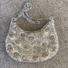 Nwot Walbaeg Handmade Beaded Purse In Hk Chic Silver Bag With Sequins, Embellished Bags For Formal Occasions In Summer, Embellished Bags For Formal Summer Events, Summer Formal Embellished Bags, Silver Sequined Clutch Bag, Silver Embellished Bag For Everyday Use, Summer Evening Sequined Shoulder Bag, Formal Silver Embellished Shoulder Bag, Vintage Silver Bag For Events