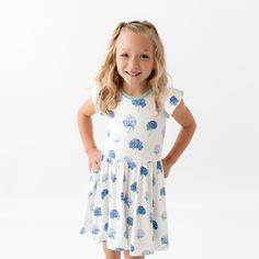 Cut from soft, stretchy bamboo fabric, this twirl dress features a full skirt so your toddler can spin in style. The classic design of the dress can easily be dressed up or down, making it the perfect everyday outfit. 97% Bamboo Rayon, 3% Spandex 240 gsm creates a flattering drape Ballerina neckline Twirl Dress, Bamboo Fabric, Pocket Dress, Baby Bag, Full Skirt, Knee Length Dress, Fit & Flare, Everyday Outfits, Hydrangea