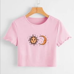 Moon Sun And Stars Graphic Crop T-Shirt Top Tee L - New With Tags - Soft And Stretchy - Size Large (Bust 36in Length 17in) Rs Moon Sun And Stars, Stars Graphic, Clothes Jeans, Dress Lingerie, Moon Sun, Crop T Shirt, Sun And Stars, Crop Tshirt, Summer Outfits Women