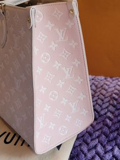 Pink Louis Vuitton Bag, Spring In The City, Onthego Mm, Louis Vuitton Onthego, Louis Vuitton Pink, Beige Bag, Giant Flowers, Lv Monogram, Cowhide Leather