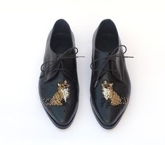 "Women Custom Made Shoes, Oxfords Shoes with Gold Fox, Flat Formal Shoes, Pointed Toe Shoes, Dressy Shoe, Embroidered Shoe, Embellished Shoes ------------------------- These are the Gold Fox- Black Oxford Flat Leather Shoes with lace for a comfortable closure. The Gold beads embroidery of the fox are hand sewn not glued! They are comfortable and Chic and will look great with any outfit. We use the finest leather and the most comfortable shoe shape. We use a manufactured durable sole so that you Flat Formal Shoes, Gold Oxford Shoes, Flat Leather Shoes, Womens Oxfords Shoes, Flat Oxford Shoes, Oxford Shoes Outfit, Gold Fox, Custom Made Shoes, Oxfords Shoes