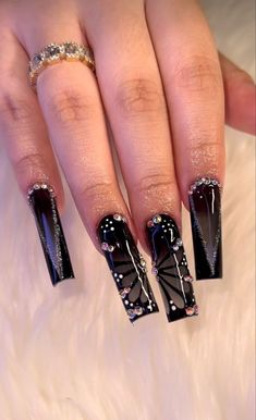 Black Nails Butterfly Design, Acrylic Nails Black Long, Black Nails Styles, Black Nails Inspiration Long, Black Birthday Acrylic Nails, Birthday Nail Black, Fancy Black Nails Classy, Black Acyrilics Nail Designs, Cute Black Prom Nails