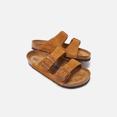 Birkenstock Sandals, Birkenstock Arizona, Spring Tops, Spring Looks, Fun Bags, All About Fashion, Birkenstock, Cork, Clothing And Shoes