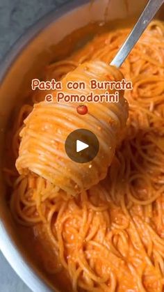 Pasta Burrata, Pasta With Burrata, Salsa Salad, Cheese Vegetables, Pasta Italiana, Pasta Lover, Pasta Fresca, Cooking Recipe, Cherry Tomatoes