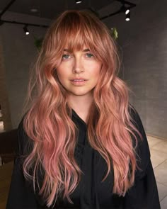 Styling Pink Hair, Rose Gold Skunk Stripe Hair, Slightly Pink Hair, Hair Color Blonde And Pink, Funky Blonde Highlights, Pink Ombre Hair With Bangs, Pink Color Hair Ideas, Blorange Hair Copper, Shelf Haircut