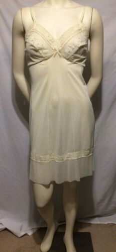 Vintage Mystelle Full Slip Women's Pale Yellow w/Floral Lace Trim 34" Bust | eBay Sheer Fitted Summer Lace, Fitted White Lace For Daywear, Stretch Lace With Lace Trim For Summer, White Stretch Lace For Summer, Satin Nightie, Peignoir Sets, Vintage Slips, Lace Slip Dress, Silk Slip Dress