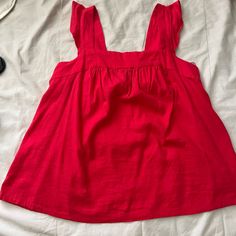 Red Tank Top New W/ Tag Has A Bow In The Back And Can Be Adjusted Red Sleeveless Top For Day Out, Chic Red Cotton Tops, Chic Red Top For Beach, Business Casual Blouse, Pink Floral Blouse, Red Tank Top, White Floral Top, Embroidered Tunic Top, Red Tank Tops