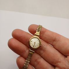 Vintage 9ct GOLD VESTA Ladies Windup Watch 1964 Swiss 17 Jewel Incabloc Working Well. Good condition, working 9ct Gold windup. A great looking watch! Swiss made, 9ct gold case / beautiful clean face and gold-tone band 16.5cm wrist. Comes with the ORIGINAL receipt, was bought in London 16-5-1964, from assistant No.8 the price was 9 pounds 19 shillings and 6 pence! PLEASE NOTE! Very old watches and clocks, especially the wind-up mechanical type, are notoriously unreliable and temperamental. Althou Vintage Gold Watch, Old Watch, Old Watches, Style Watch, Clean Face, No 8, Gold Case, Women Wrist Watch, Dream Jewelry