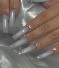 Square Baddie Nails, Grey Winter Nails, Light Gray Nails, Art Nail Ideas, Grey Acrylic Nails, Grey Nails, Drip Nails, Simple Acrylic Nails, Gray Nails