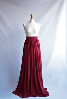 The long burgundy skirt of the bride is made of chiffon. The skirt has a dense lining of satin. The skirt has a zipper. The skirt has a separate belt, which can be nicely tied in a knot on the waist. This skirt is available in other colors. The standard length of the skirt is 42 inches (115 cm) or you can choose a custom length. Please, use this size chart to select your size US-0: Bust31.5 inch / 80 cm Waist24.5 inch / 62 cm Hips34.7 inch / 88 cm US-2: Bust32.6 inch / 83 cm Waist25.6 inch / 65 Elegant Maxi Skirt For Bridesmaid, Elegant Tiered Skirt For Prom, Wedding Maxi Length Lined Skirt, Maxi Length Lined Wedding Skirt, Wedding Maxi Lined Skirt, Maxi Length Lined Skirt For Wedding, Elegant Flowy Skirt For Wedding, Elegant Flowy Wedding Skirt, Flowy Tiered Maxi Skirt For Wedding