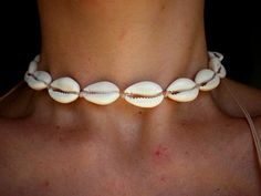 Cheap White Shell Necklaces, Cheap White Shell Necklace For Beach, Elegant Cheap White Shell Necklace, Cheap Beachy Shell-shaped Necklace, Cheap Casual Shell, Cheap White Shell Beaded Necklaces, Cheap Handmade Choker For The Beach, Cheap White Necklaces For Beach, Cheap Adjustable Choker For Beach