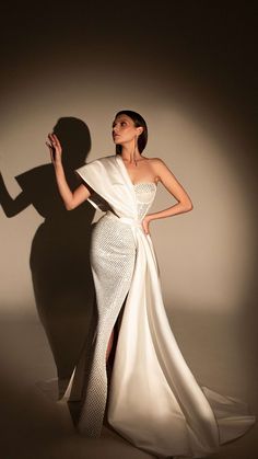 Lana Marinenko Cambel Gown – Wedding Roof Gown With Cape, Elegant White Dress, Wedding Silhouette, Best Dress, Corset Style Tops, Classic Wedding Dress, Fitted Wedding Dress, Graphic Design Pattern, Straight Dress