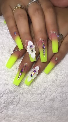 4d Flower Nail Art, Yellow Flower Acrylic Nails, Green Nails With Yellow Flowers, Vacation Nails 3d Flower, Yellow 3d Flower Nails, Neon Yellow Coffin Nails, Pop Art Nails, Lilac Nails, White Acrylic Nails