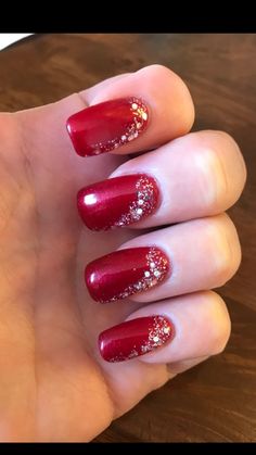 Holiday Nails Christmas, Christmas Manicure, Holiday Nail Designs, Christmas Gel Nails, Christmas Nail Art Designs, Holiday Nail Art, Christmas Nails Acrylic, Xmas Nails, Christmas Nail Designs