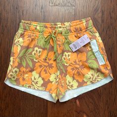 Nwt - Wild Fable Hawaiian Print Jersey Shorts With Drawstring Size M Orange, Brown, Green And Yellow Raw Hem Pockets Clean Smoke Free Home Orange Drawstring Bottoms For Loungewear, Orange Summer Loungewear Bottoms, Orange Short Bottoms For Loungewear, Orange Short Loungewear Bottoms, Orange Shorts For Loungewear In Spring, Orange Shorts For Spring Loungewear, Orange Cotton Bottoms For Vacation, Orange Stretch Shorts For Loungewear, Hawaiian Print