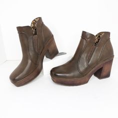 Korks Brown, Vegan Leather Chunky Chelsea Ankle Boots. 100% Vegan Leather Good Condition Never Worn Size 9m Heel Height, 3 1/4 Inches #8253 Casual Heeled Boots With Heel Pull Tab, Leather Heeled Boots With Wooden Heel For Fall, Brown Boots With Wooden Heel For Fall, Brown High Heel Boots With Wooden Heel, Casual Brown Platform Boots With Stacked Heel, Ankle-high Boots With Wooden Heel For Fall, Casual Leather Boots With Wooden Heel, Brown Leather Platform Booties, Womens Tall Boots