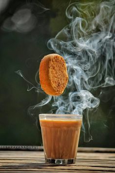 Chai Tea Pics, Delicious Food Image, Tea Lover Quotes, Chai Tea Recipe, Masala Tea, Good Evening Greetings, Arabic Coffee, Delicacy Food, Cafe Art