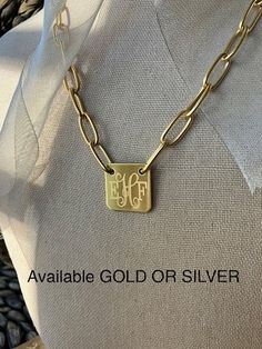 Necklace Square Disc Paperclip Chain Silver Gold kelly - Etsy Engraved Initials, Square Necklace, Personalized Pendant, Chain Silver, Engraved Necklace, Steel Chain, Paper Clip, Name Necklace, Silver Necklaces