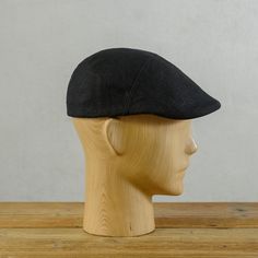 A super lightweight and airy 100% linen, summer flat cap. Its classic crown is made of 5 panels, it has no lining (this way it is far more breathable) and its sweatband is made of soft cotton. It has a shape memory visor sewn down to the crown. Linen is a great choice for summer - lightweight and breathable, protects well your head from the sun and doesn't heat up. A good choice for hot summer days. Cap gives a good protection from sun, but still remains elegant and comfy. Please note that we al Crown Photos, Ivy Cap, Union Army, Summer Cap, Summer Linen, Ivy League, Newsboy Cap, Flat Cap, Leather Cap