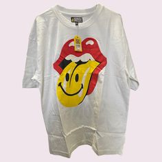 Chinatown Market X Rolling Stones T-Shirt. New, With Tags! Size:Xl (Loose Fit) Chinatown Market, Rolling Stones, Vintage Tshirts, Put On, Smiley, Rolls, Color White, Tee Shirts, Loose Fitting