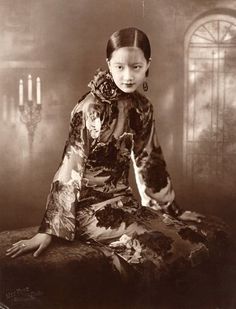 1920s Shanghai Fashion, Chinese Opera, Chinese Films, Chinese Fashion, Film Star, Roaring Twenties, Ancient China