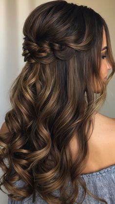 15 Stunning Prom Hairstyles for Medium Length Curly Hair - Cheerful Talks Brunette Bridal Hair, Wavy Hair Hairstyles, Hairstyles For Wavy Hair, Tutorial Hairstyles, For Medium Length Hair Hairstyles, Medium Length Hair Hairstyles, Classic Wedding Hair, Medium Length Curly Hair, Princess Beauty