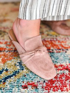 Introducing the Clingy Slip-on Mule Slide Shoe - the perfect combination of comfort and style. With cushioned insoles, a chic knot detail, and an easy slip-on design, these shoes will effortlessly elevate any outfit. Say goodbye to uncomfortable footwear and hello to all-day comfort. FIT: If you're between sizes or wear a half size, get the next size up. These shoes are designed for thin or dress socks. If you wear athletic or thick socks, size up for a better fit. Hempz Lotion, Fresh Skincare, Fresh Makeup, Makeup Eraser, Moisturizing Serum, Thick Socks, Slip On Mules, Beauty Studio, Beauty Clothes